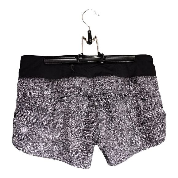 Lululemon Speed Short 4-way Stretch 2 1/2" Daisy Dust Alpine White Black 6 - Picture 2 of 6
